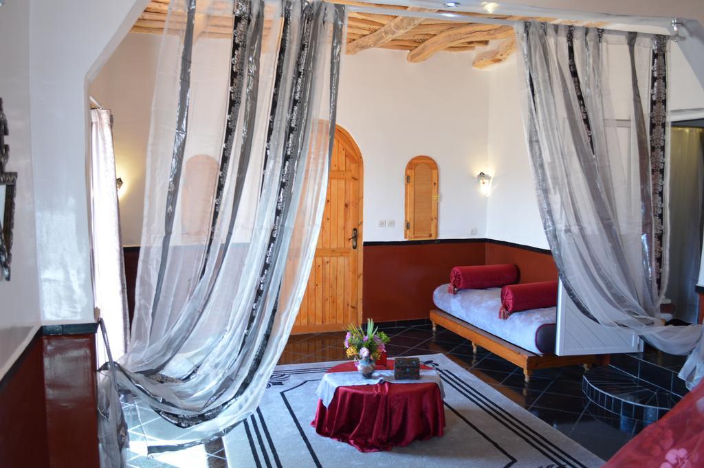 Auberge Le Jardin De La Source Aït Ben Ali Εξωτερικό φωτογραφία